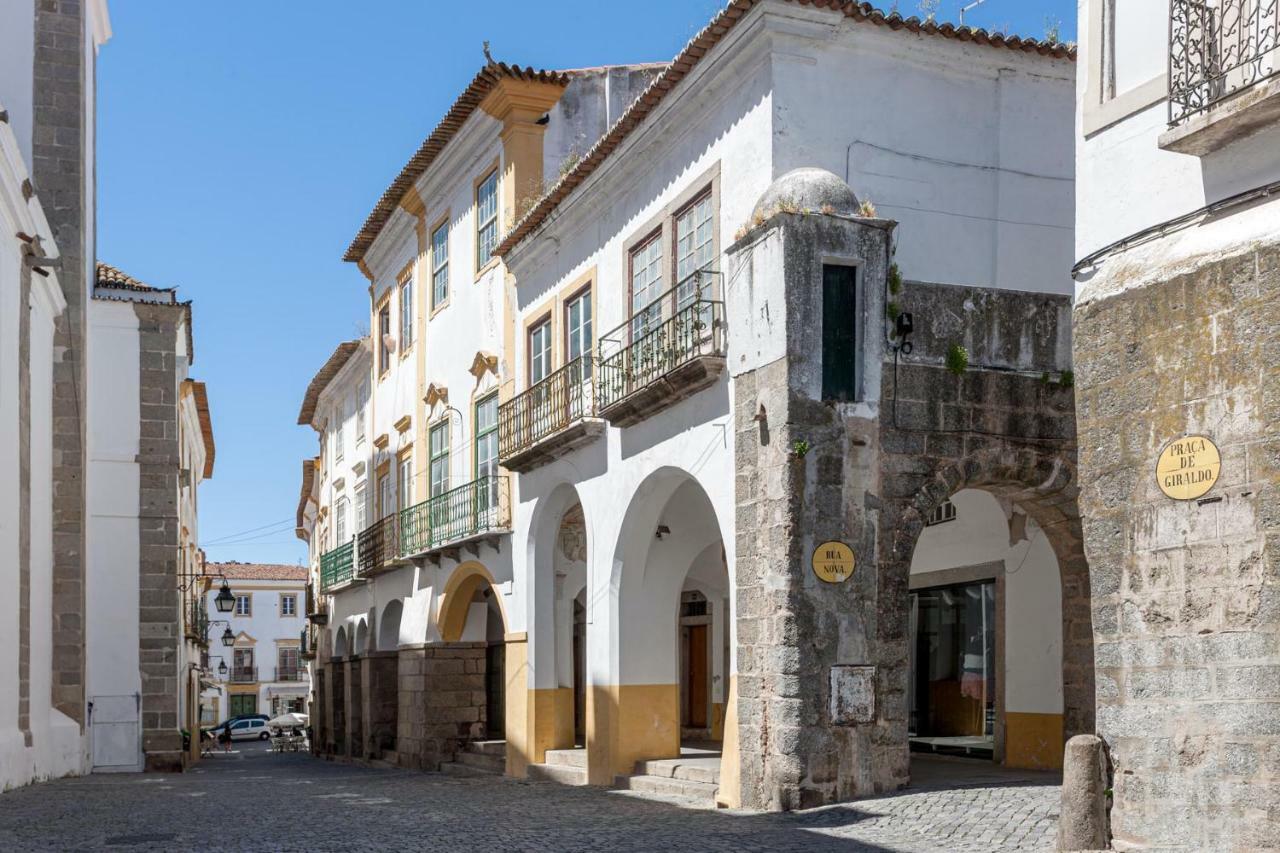 Casa Das Arcadas, Garage Free - Praca De Giraldo Évora Buitenkant foto